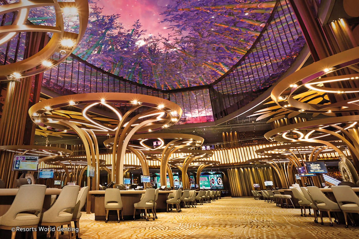 genting casino opening hours